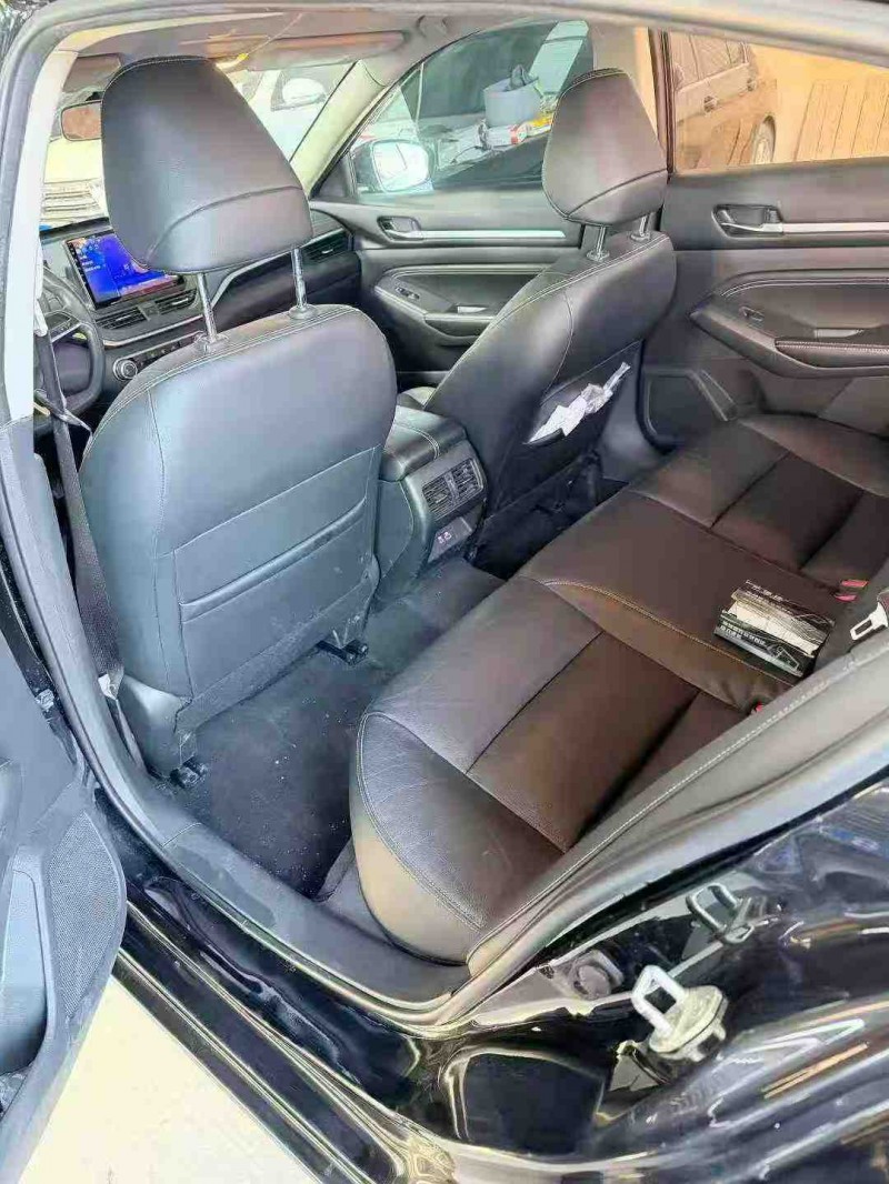 天津21年日产天籁3