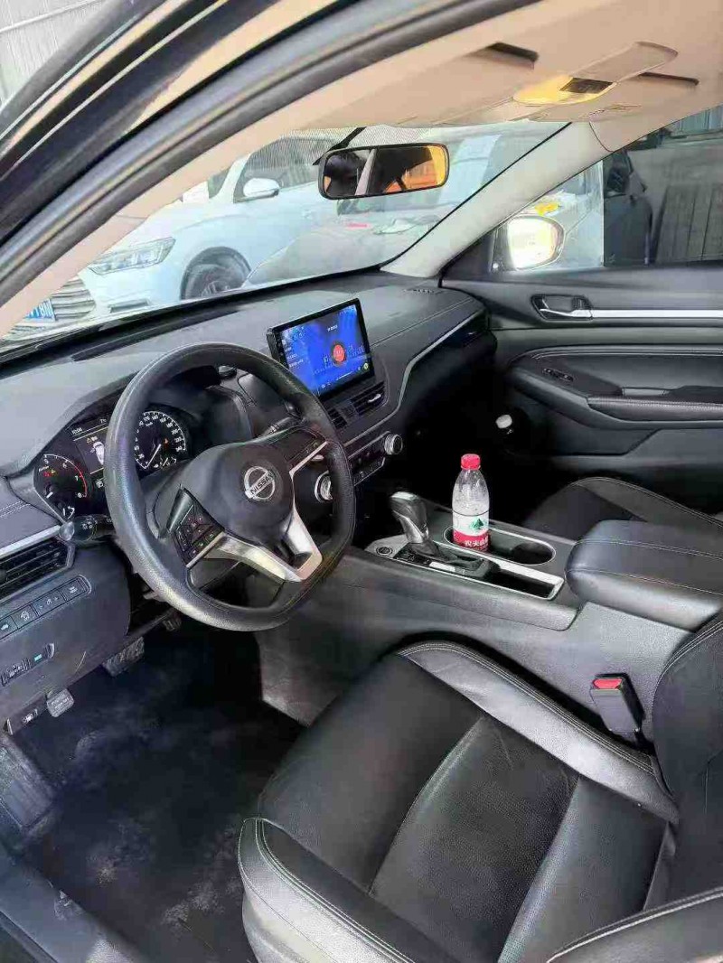 天津21年日产天籁4