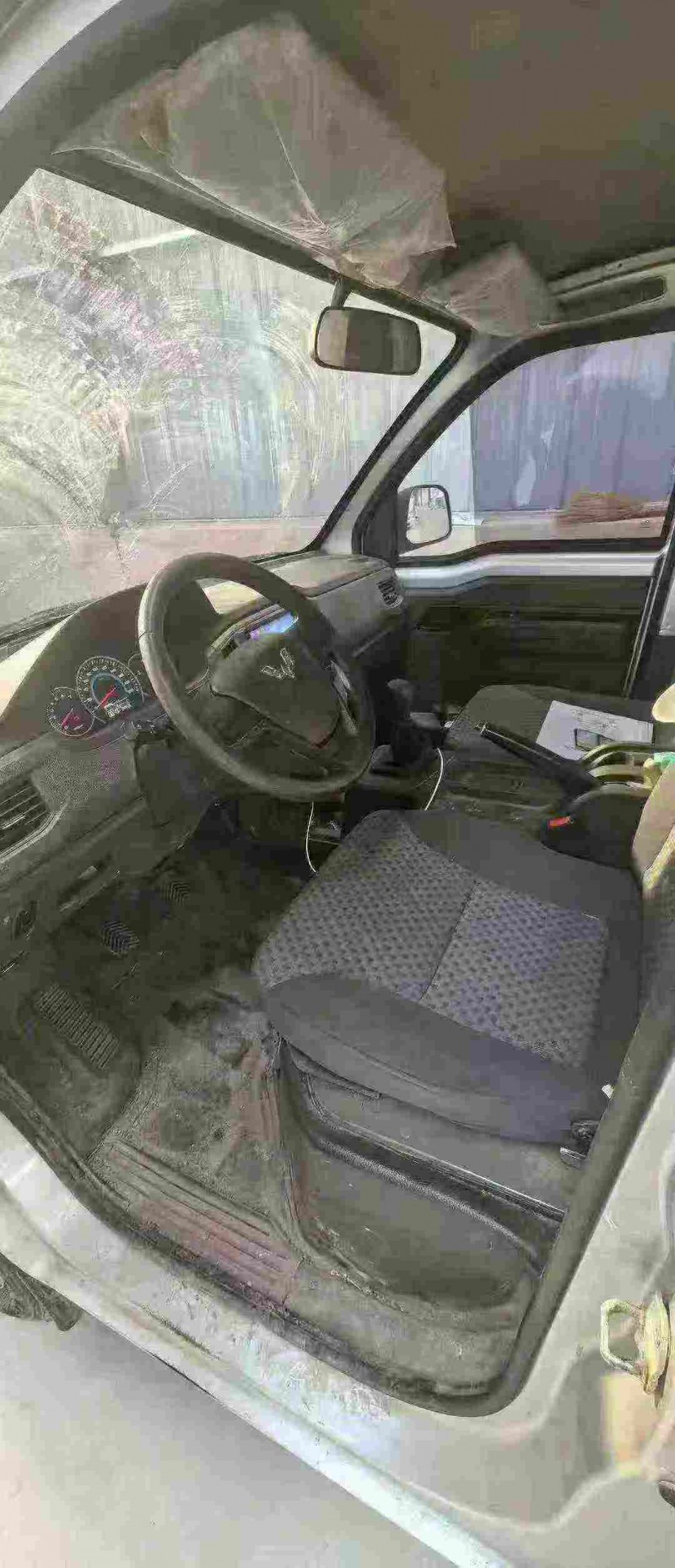 天津22年五菱汽车新卡5