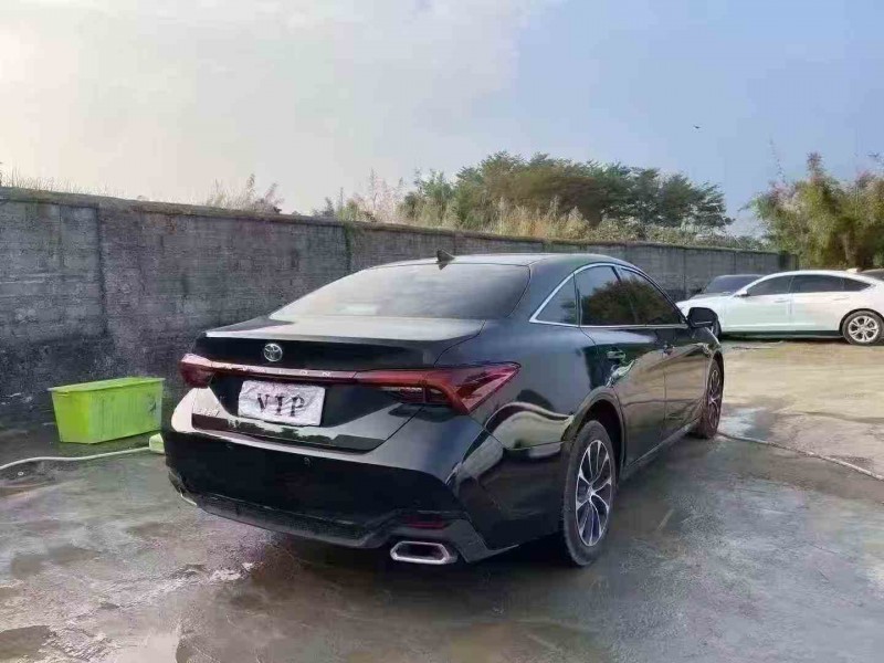 湛江25年丰田亚洲龙7