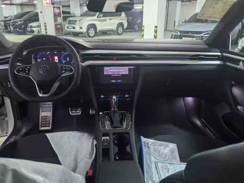 延安26年大眾CC5