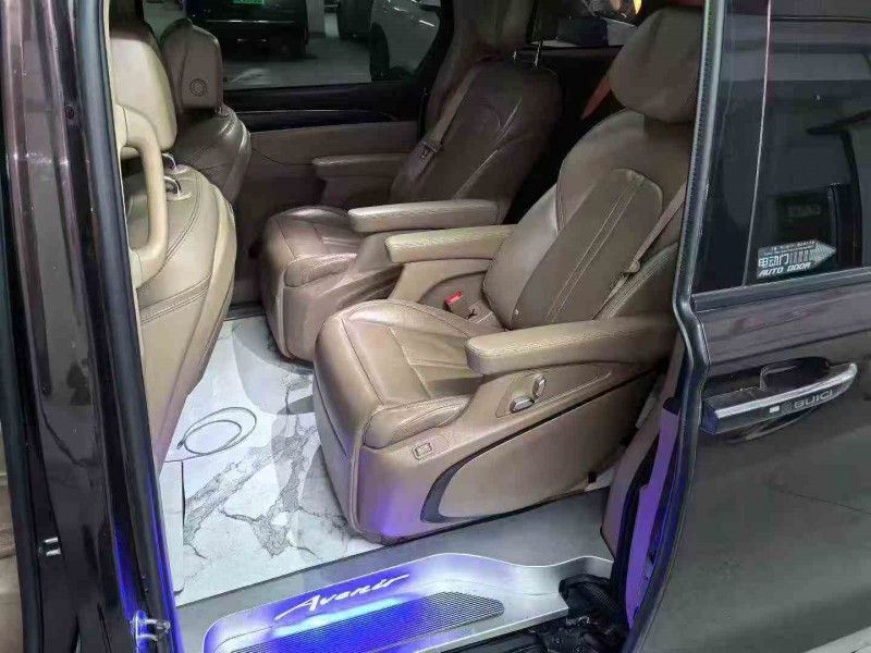 咸阳21年别克GL84