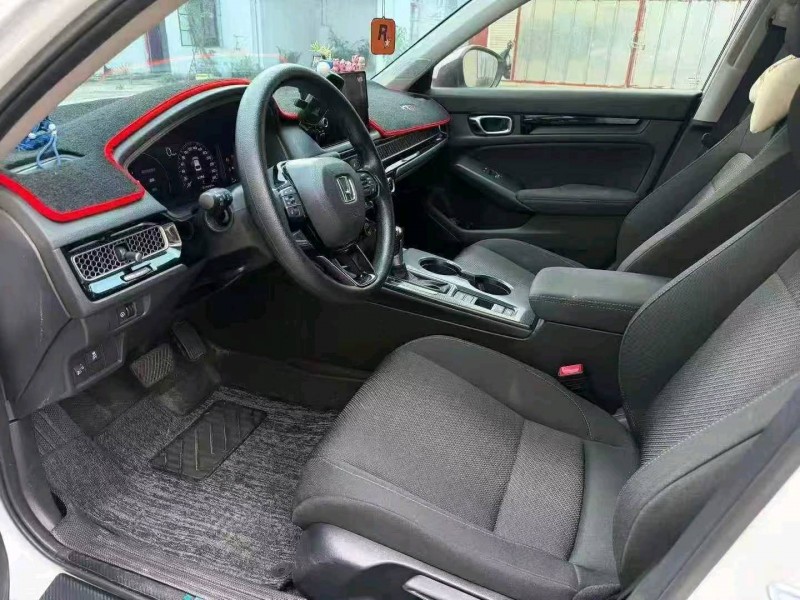 江门25年本田型格6