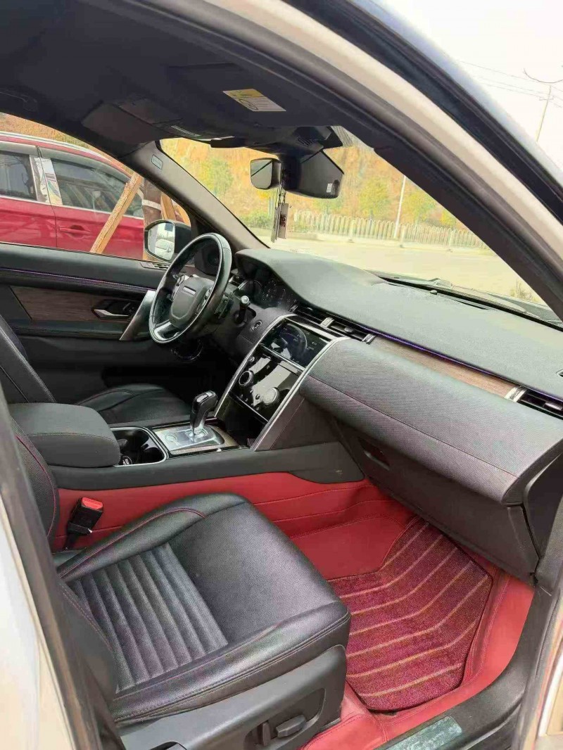 张家界20年路虎揽胜运动4