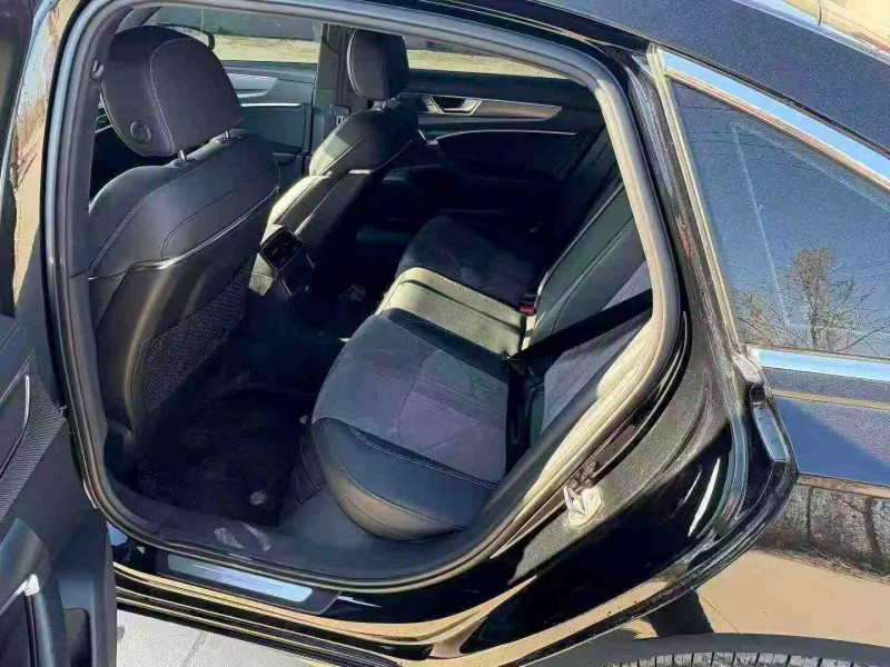 天津22年奥迪A6L7