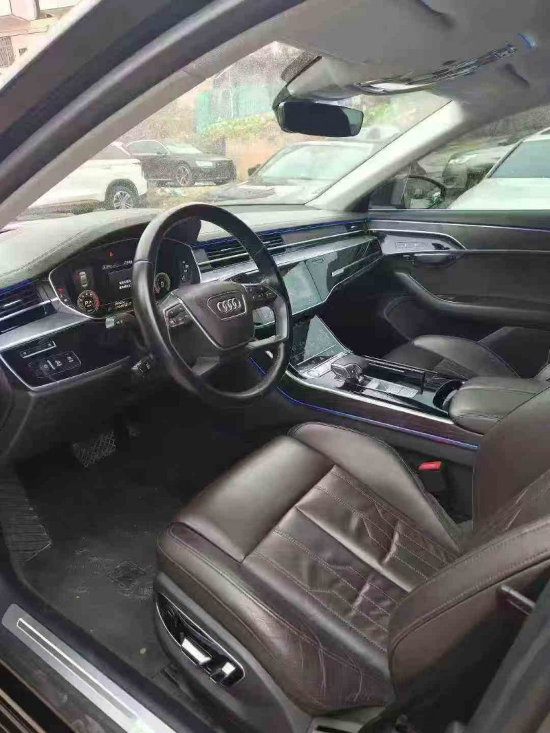 衡阳20年奥迪A8L3