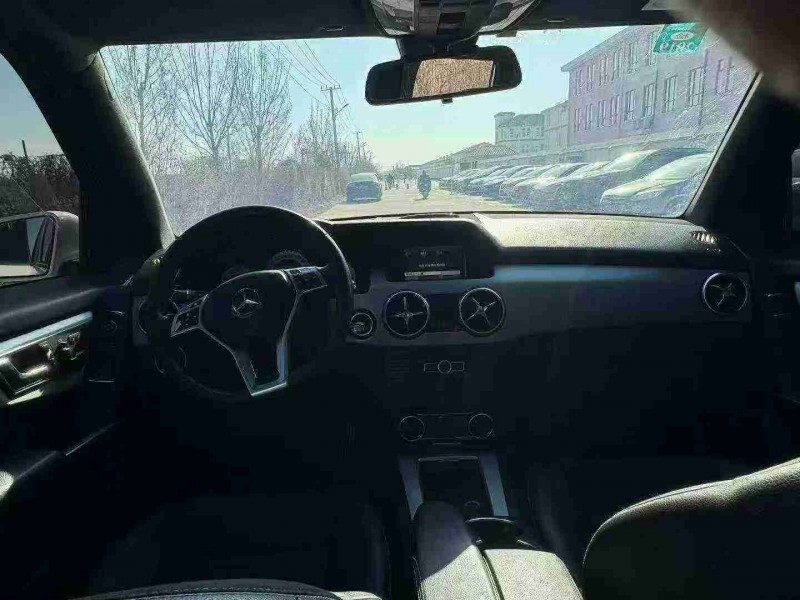 天津15年奔馳GLK6