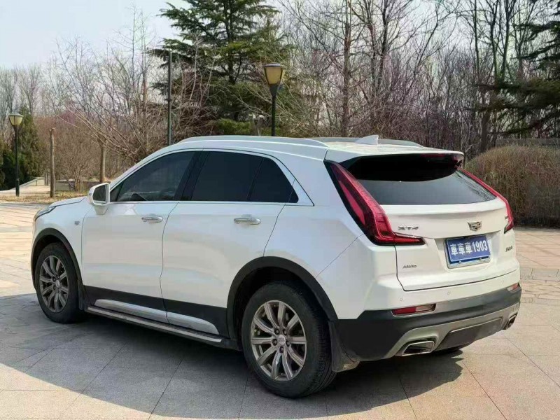 烟台20年凯迪拉克XT47