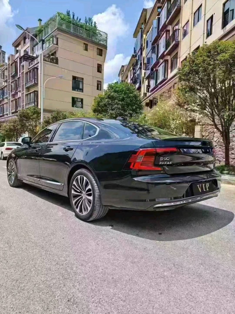 安顺23年沃尔沃S907
