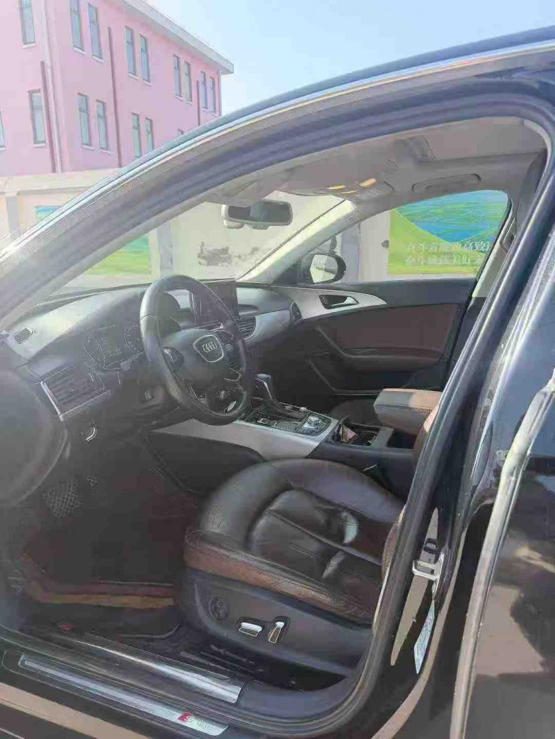 天津18年奥迪A6L5