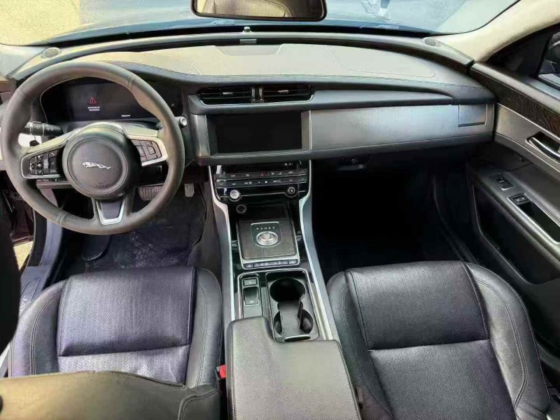 金华18年捷豹XFL6