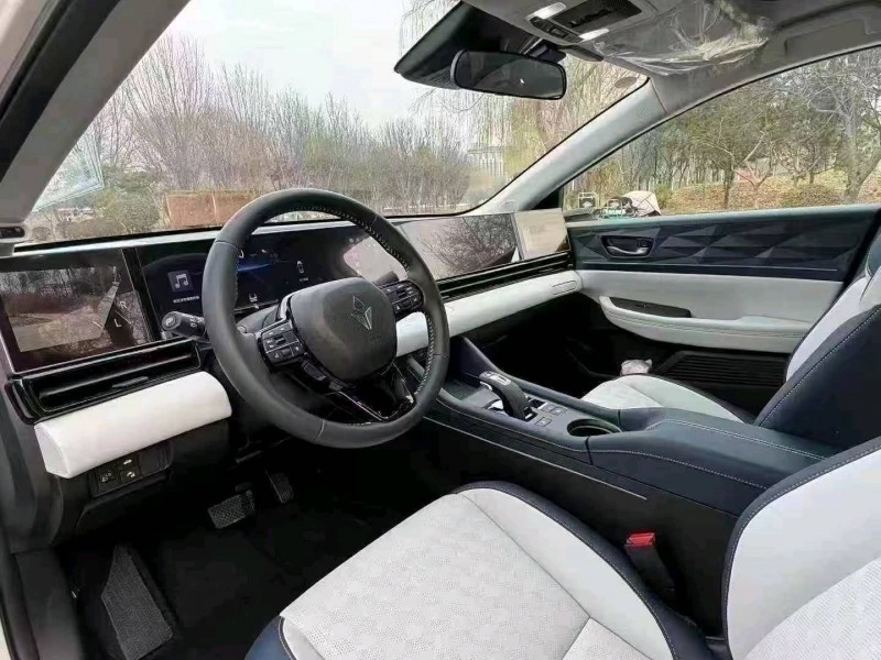 菏泽25年本田灵悉4