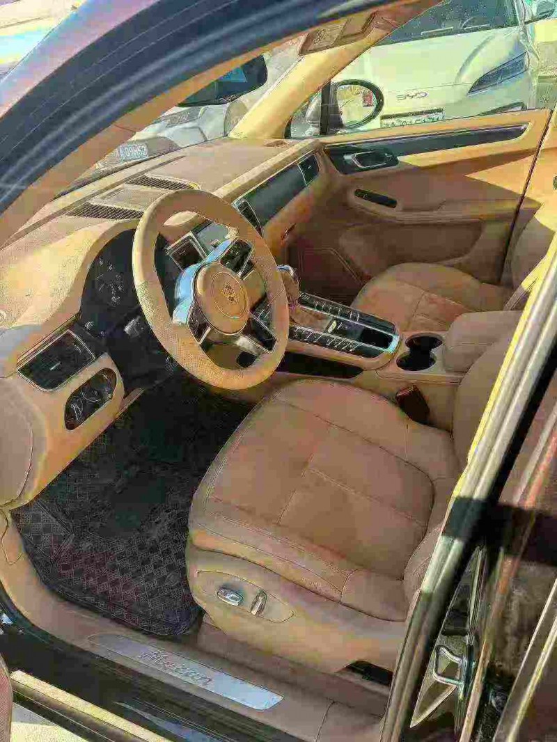 天津15年保时捷Macan6