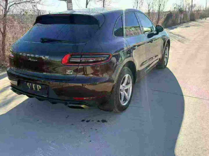 天津15年保时捷Macan9
