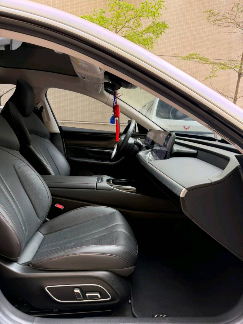 佛山21年小鹏汽车p77