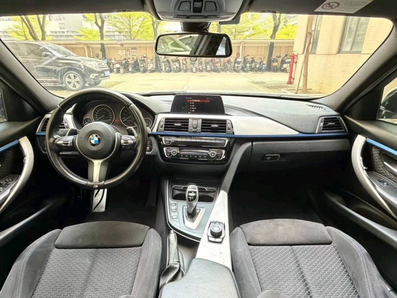 佛山18年宝马3系8