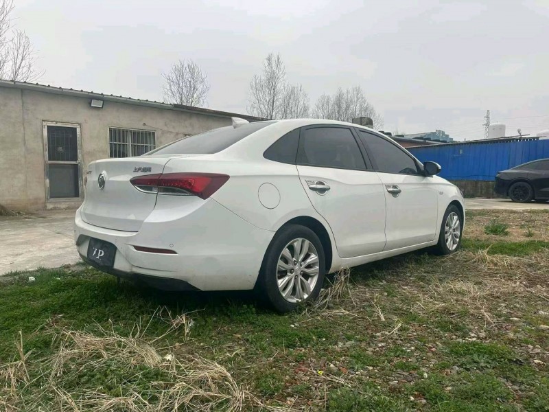 淮安21年别克英朗4