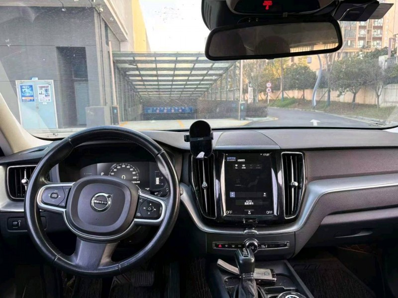 长沙19年沃尔沃XC605