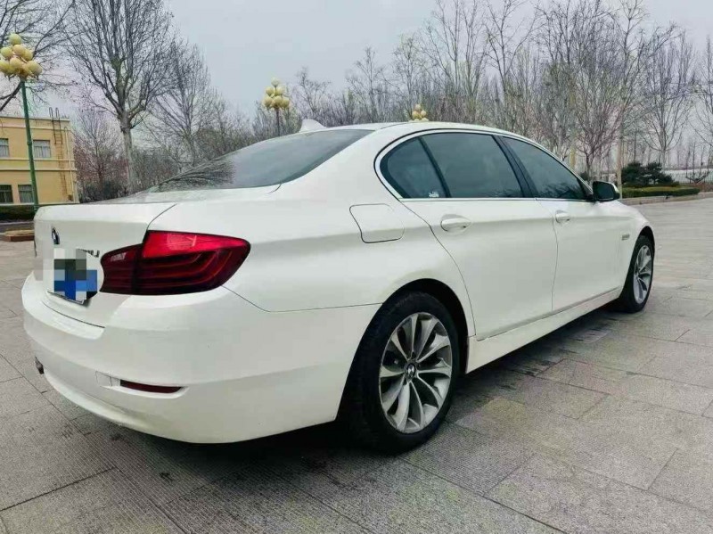 东营16年宝马5系8