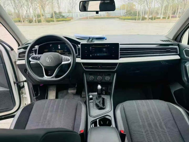 东营22年大众途观5