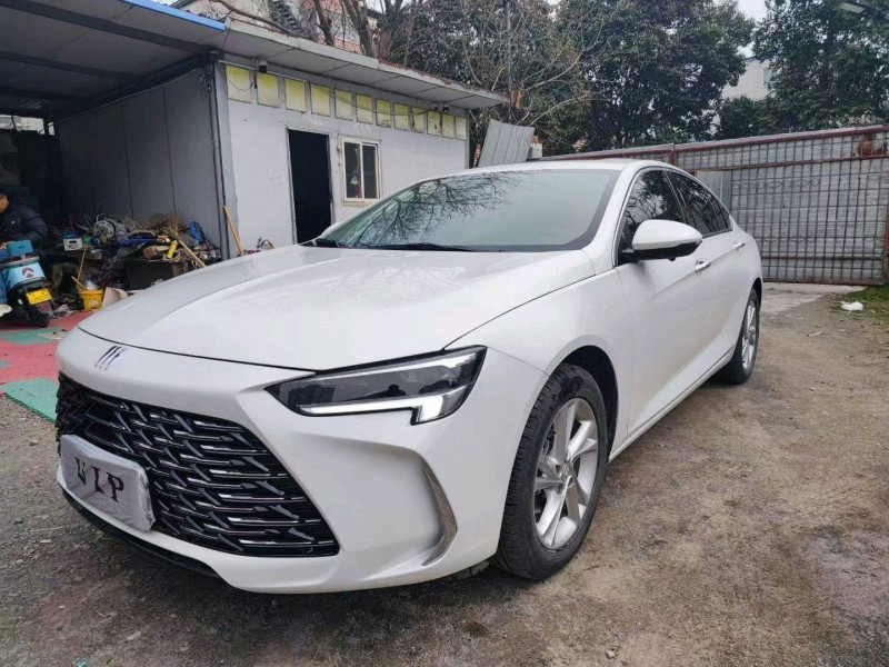 郑州25年别克君威2