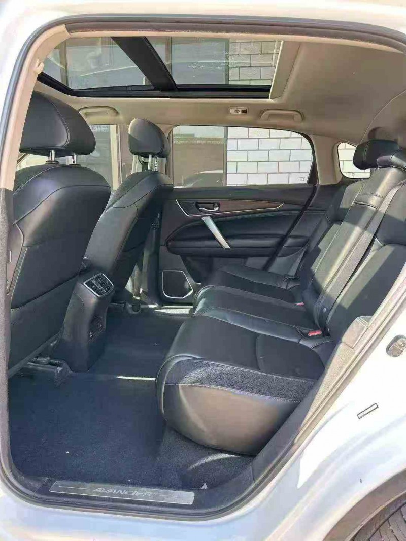 承德17年本田冠道6