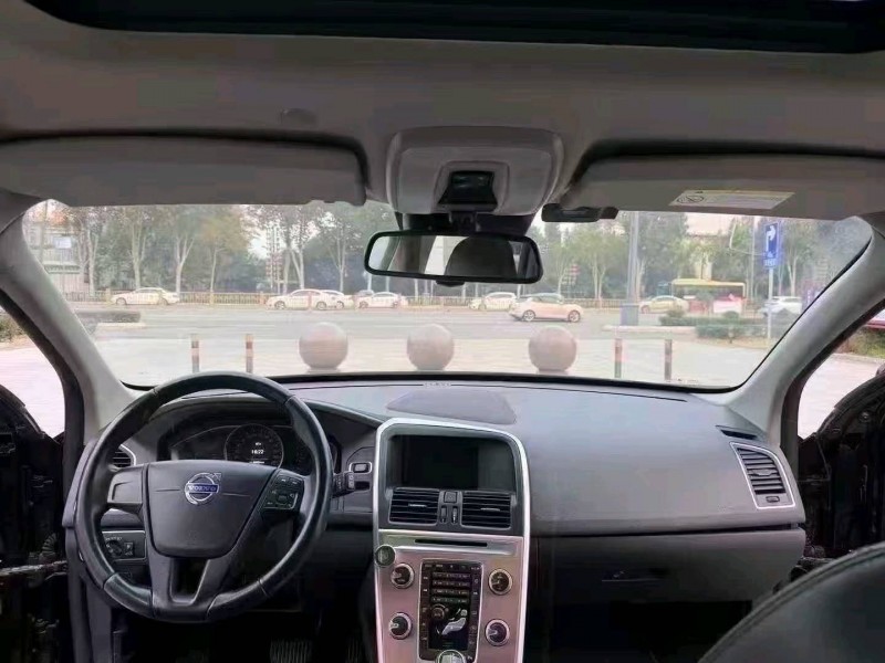 枣庄17年沃尔沃XC607
