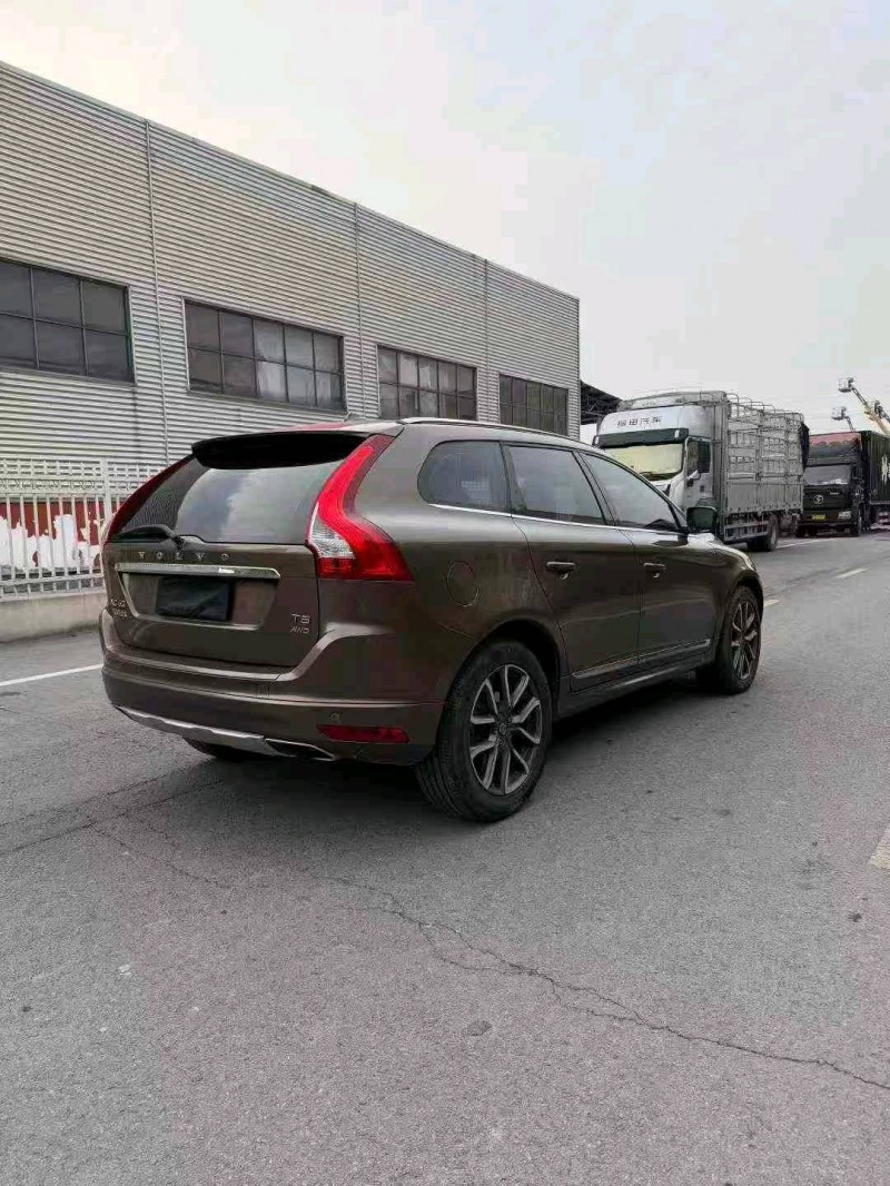 宿迁16年沃尔沃XC604