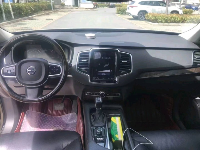 襄阳16年沃尔沃XC908