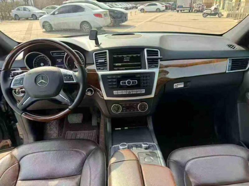 張家口13年奔馳ML5