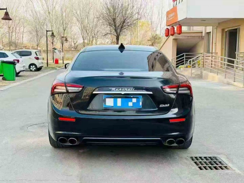 东营17年玛莎拉蒂Ghibli9