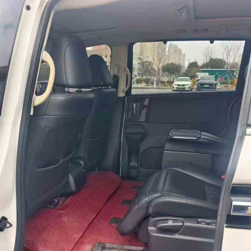 淄博18年本田艾力绅5