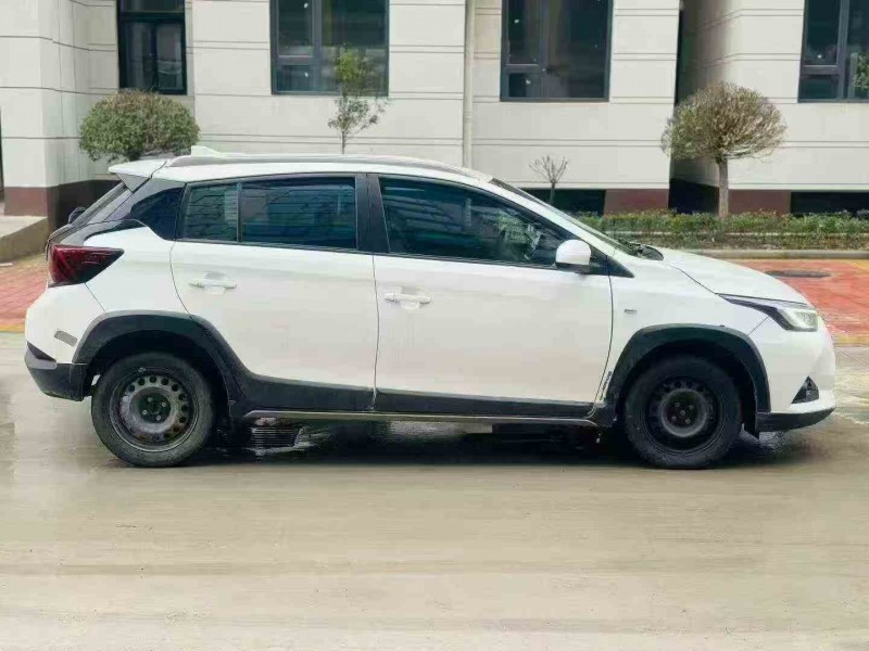 新乡23年丰田YARiS L 致炫8