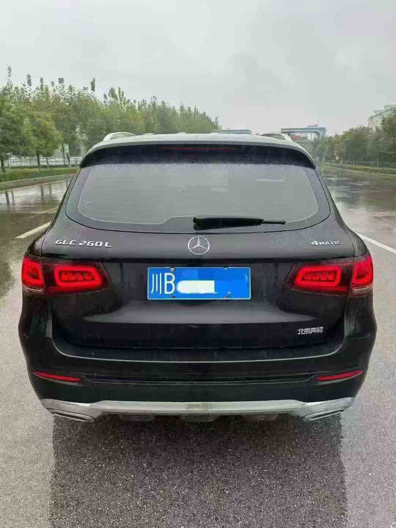 泸州21年奔驰GLC9