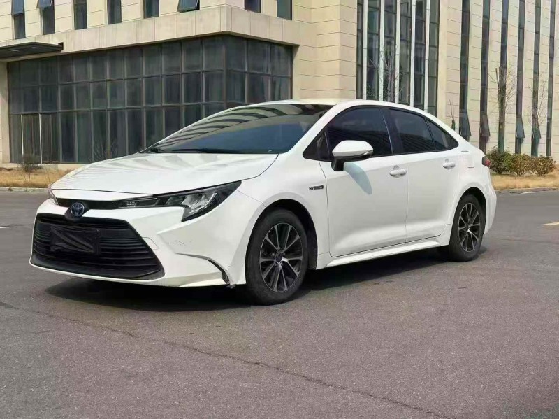 枣庄23年丰田雷凌3