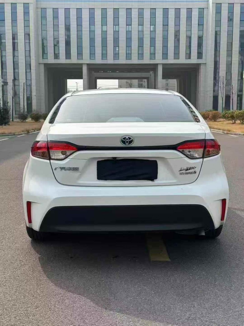枣庄23年丰田雷凌9