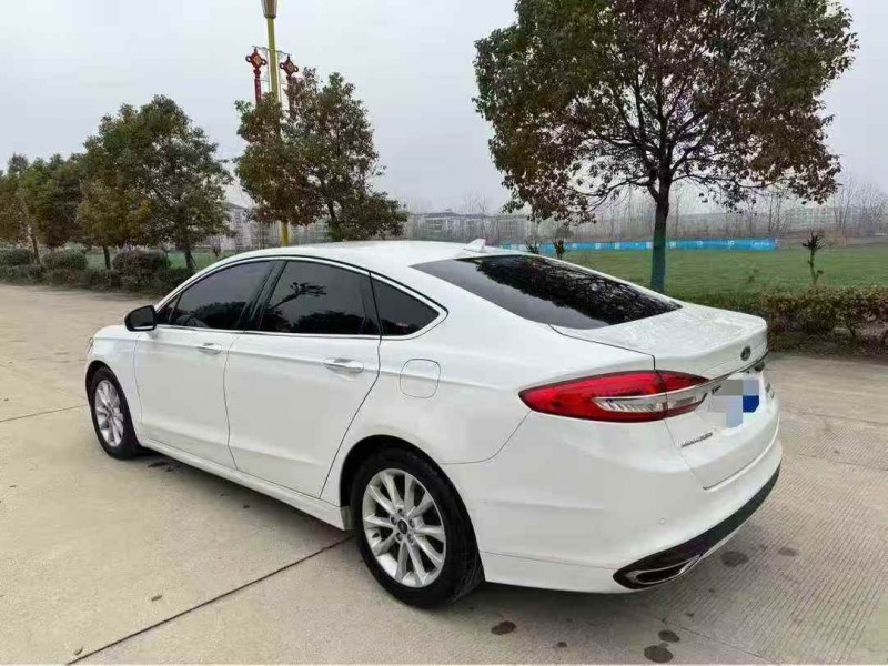 淮安18年福特蒙迪欧8