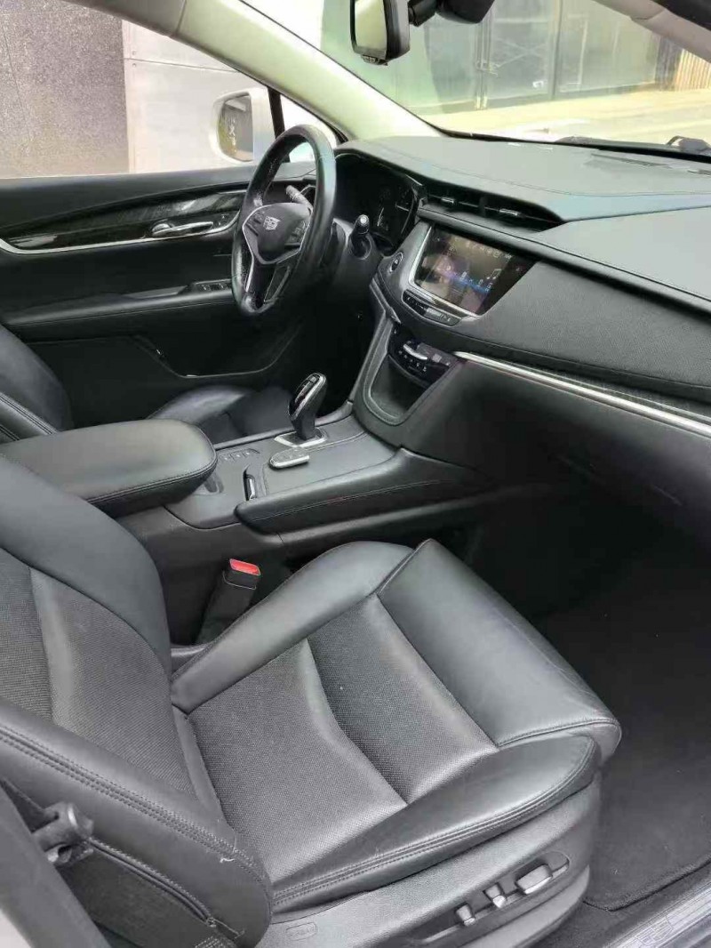 东营17年凯迪拉克XT55