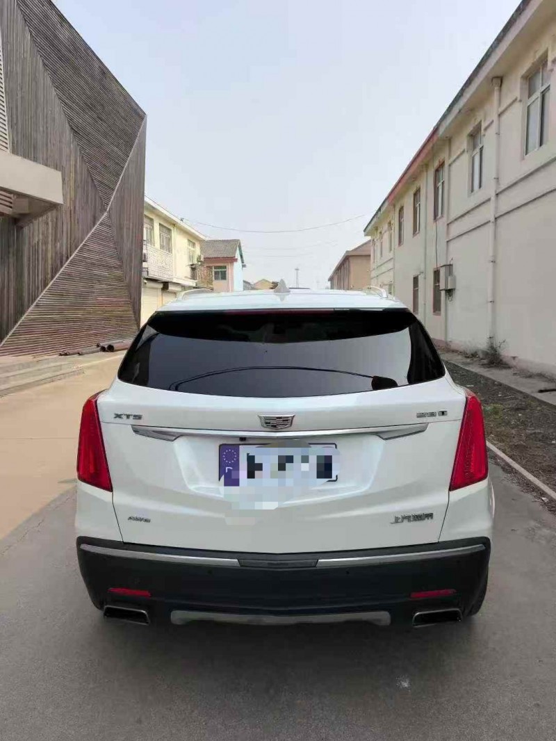 东营17年凯迪拉克XT59