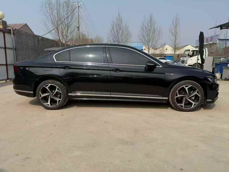 济宁24年大众迈腾8