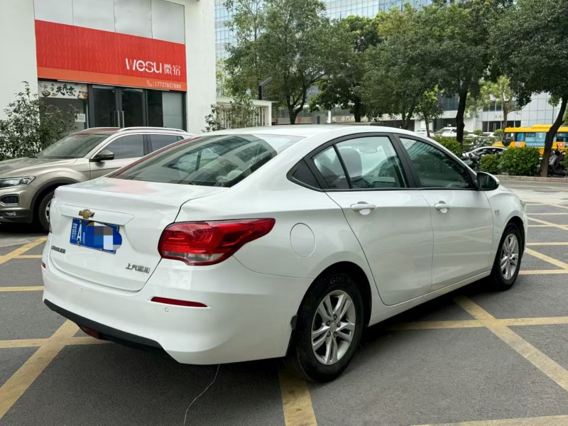 深圳17年雪佛兰科沃兹7