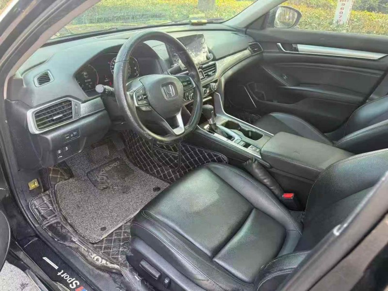 常德21年本田雅阁4