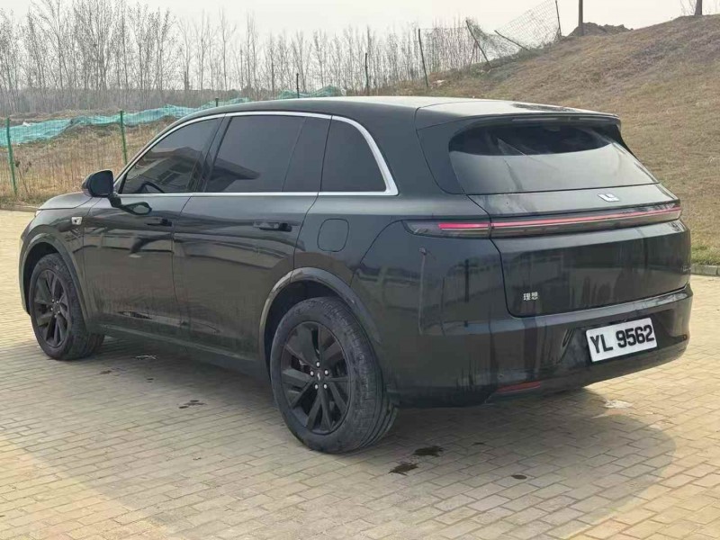 郑州23年理想L78