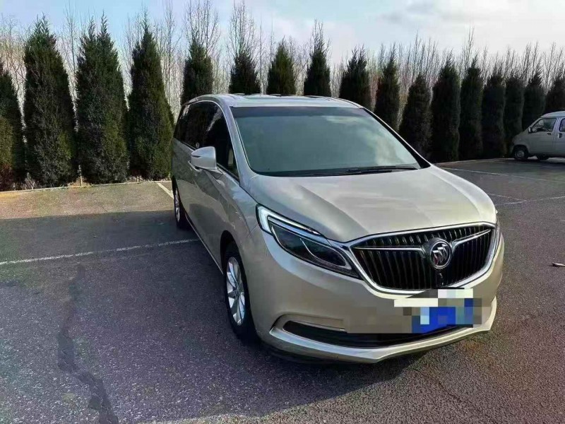 潍坊19年别克GL82