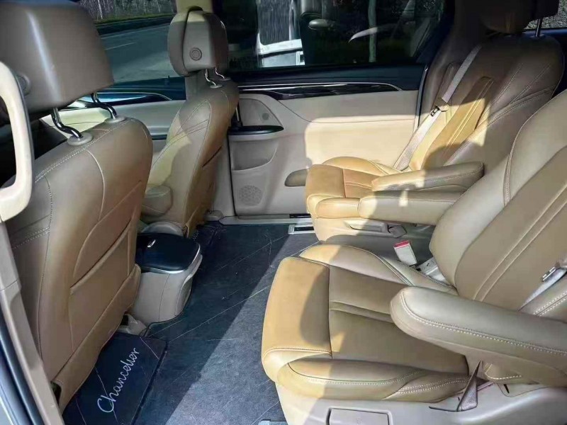 潍坊19年别克GL85