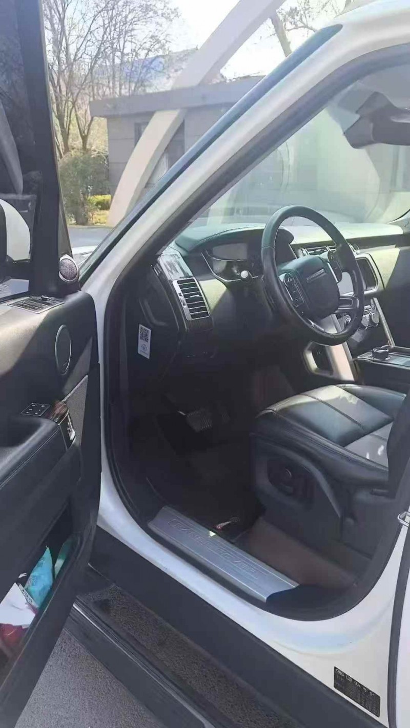 平顶山18年路虎揽胜行政4