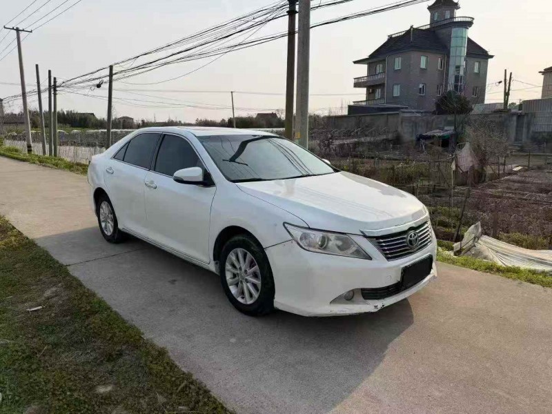 温州13年丰田凯美瑞2