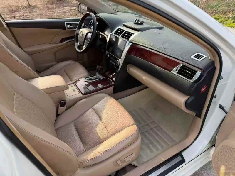 温州13年丰田凯美瑞5