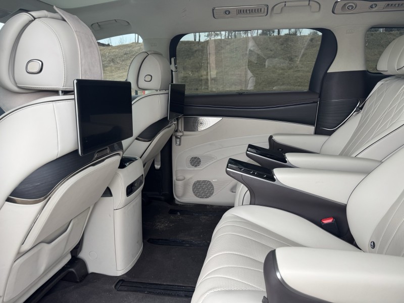 郑州24年腾势D93