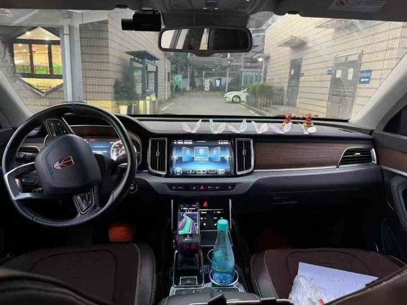 德阳22年红旗HS75